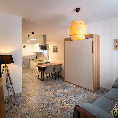 La Puerta Del Cielo Apartment Seville Exterior photo